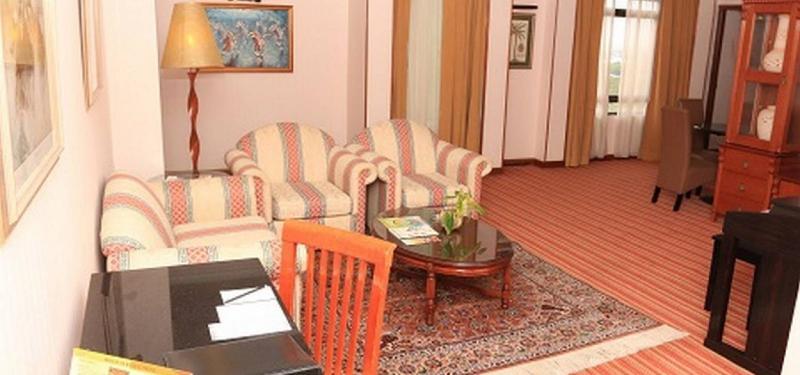 Holiday Villa City Center ألور سيتار المظهر الخارجي الصورة